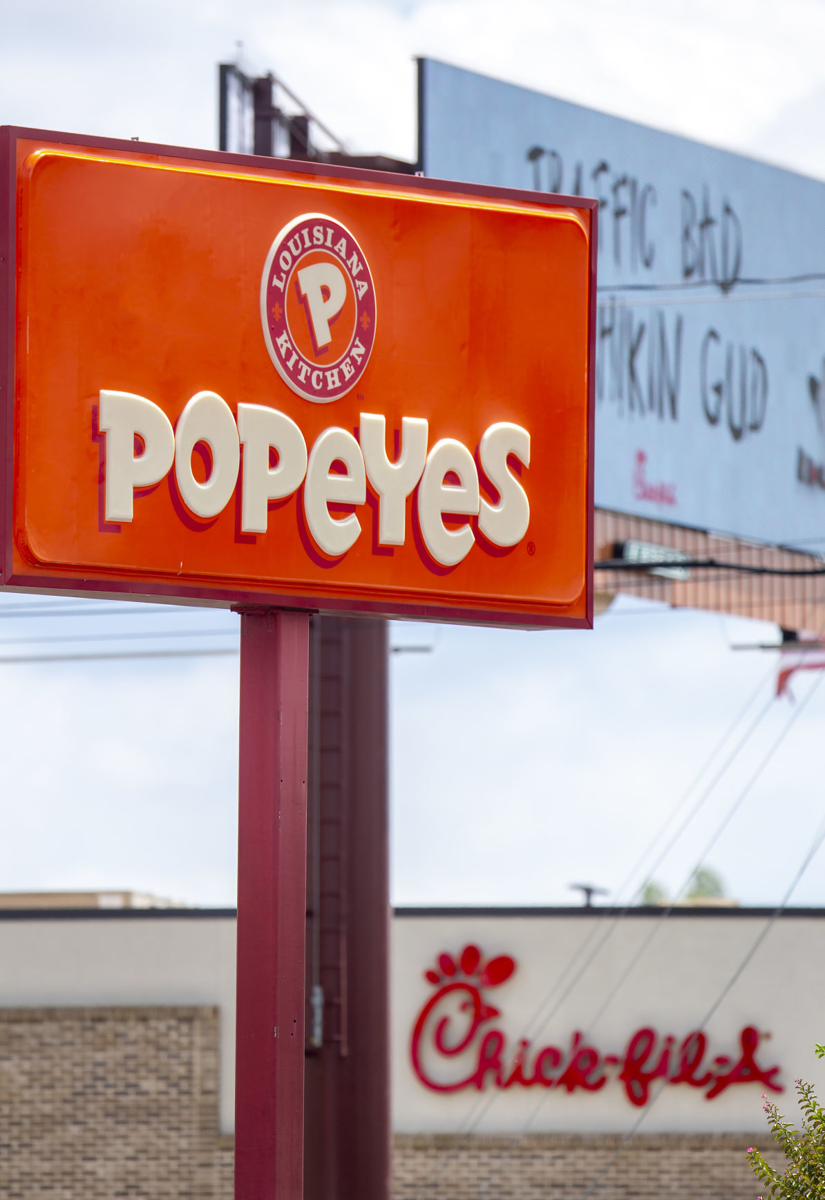 Chicken sandwich a hit at Popeyes